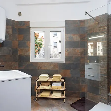 Apartamento Home2book Modern & Centric Apt Cruz, Terrace